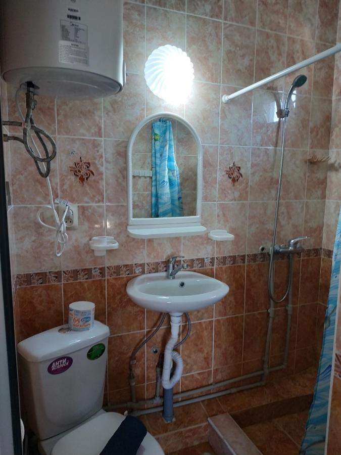 Guest House U Antoniny Gagra Bagian luar foto